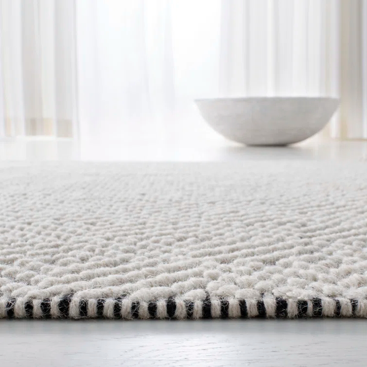 Eleanora Lauren Ralph Lauren Hand Woven Wool Geometric Rug