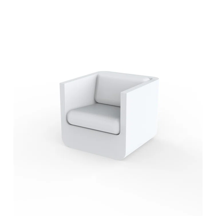 Ulm - Resin Lounge Chair - Basic