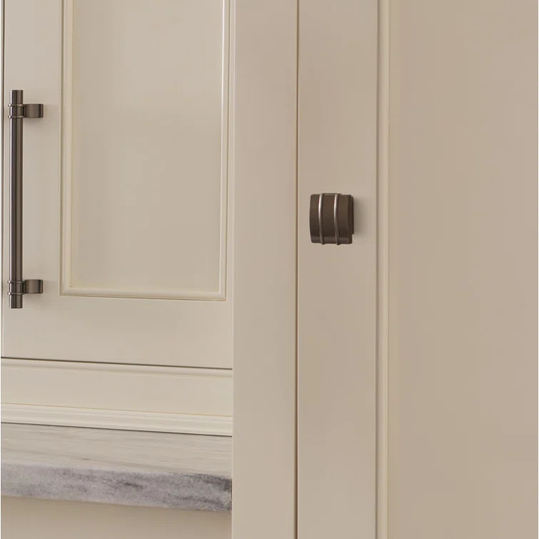 Davenport Rectangle Knob