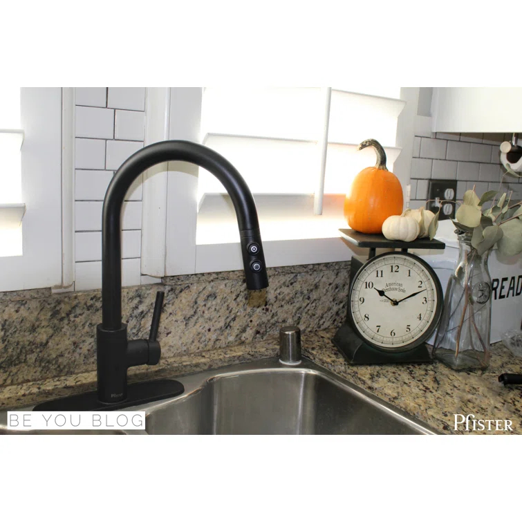 Stellen Pull Down Single Handle Kitchen Faucet