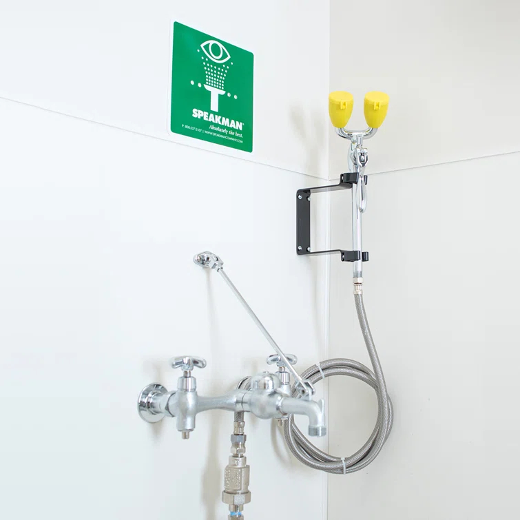 Speakman EyeSaver Speakman Eye Wash Station