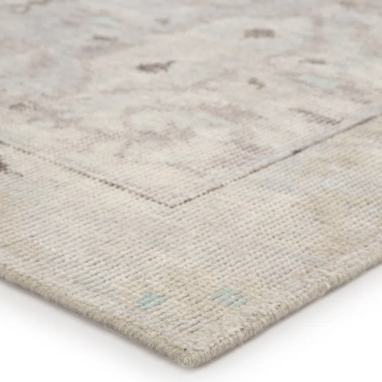 Wool Southwestern Area Rug in Gray