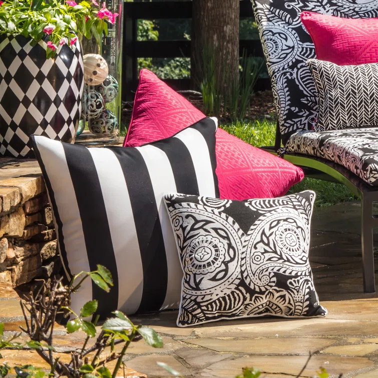 Addie Paisley Indoor/Outdoor Reversible Throw Pillow