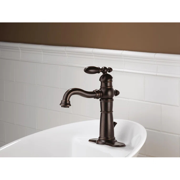 Victorian Single Hole Bathroom Faucet with Drain Assembly