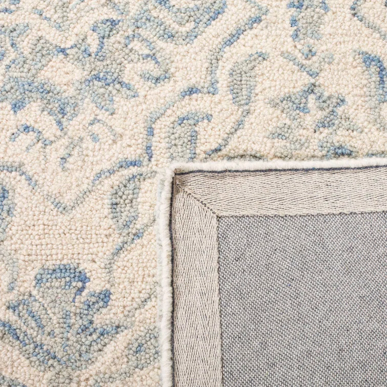 Pimentel Hand Tufted Wool Floral Rug