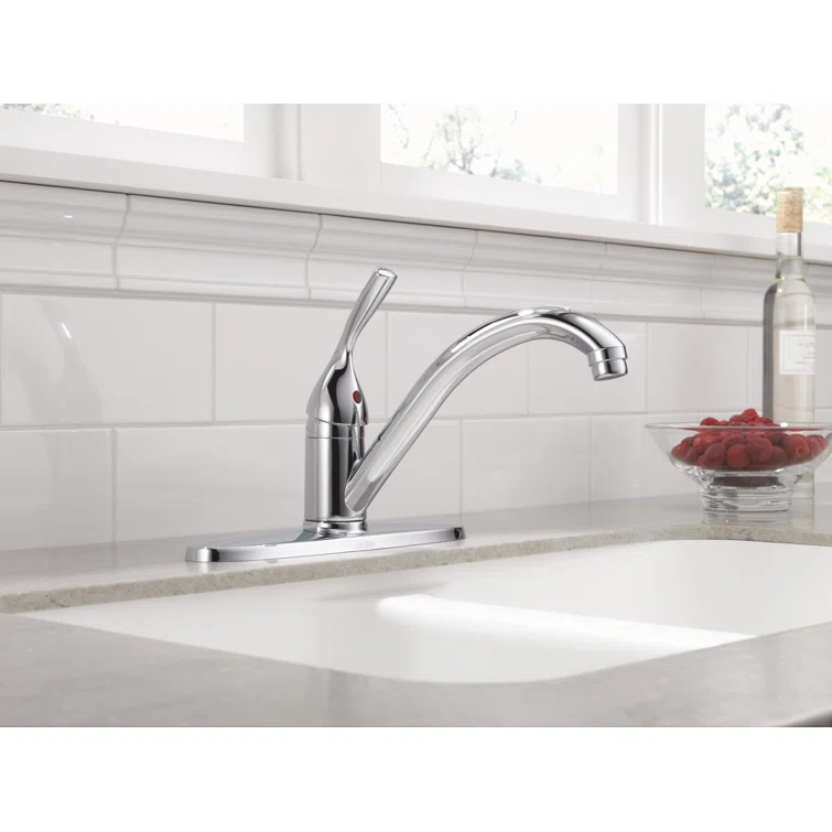Classic Standard Single Handle Kitchen Faucet