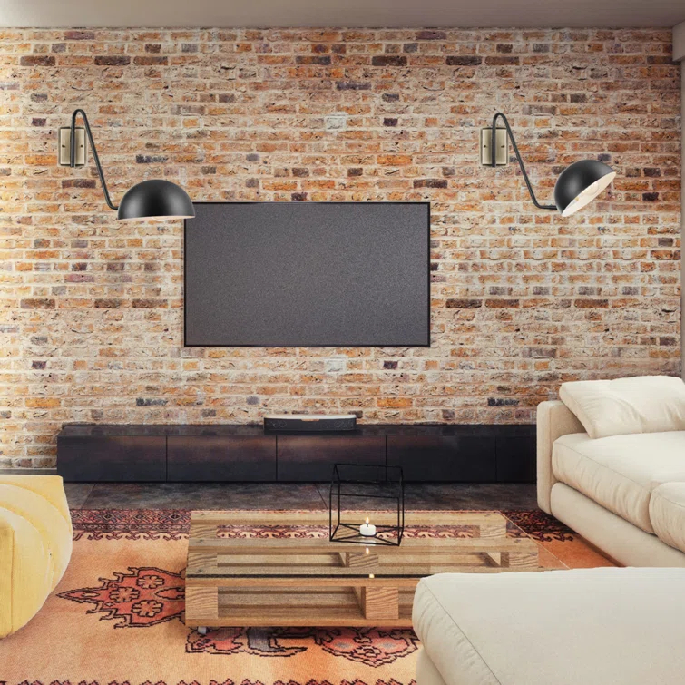 Loah Plug-in Wall Sconce