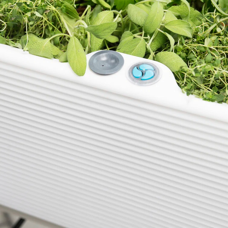 Nest Elevated Planter