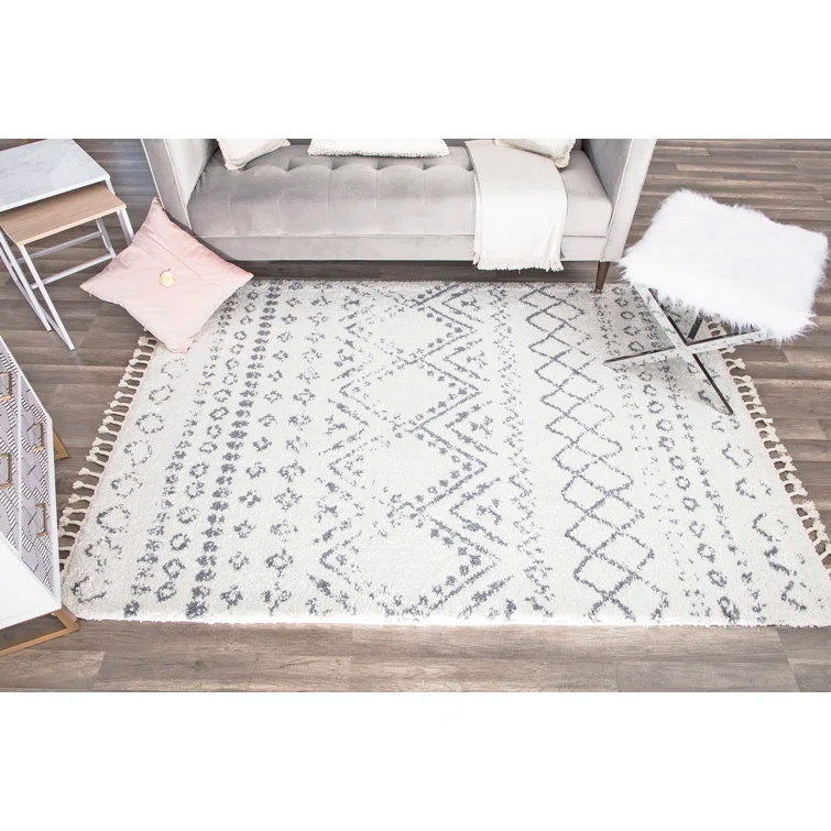 Silla Mason Shag Tribal Shadow Gray Area Rug