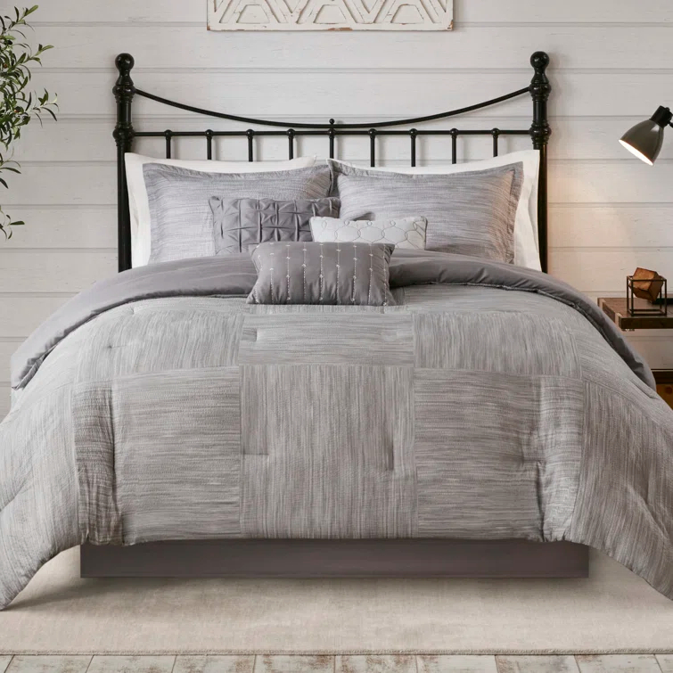 Madison Park Walter 7 Piece Printed Weave Seersucker Comforter Set