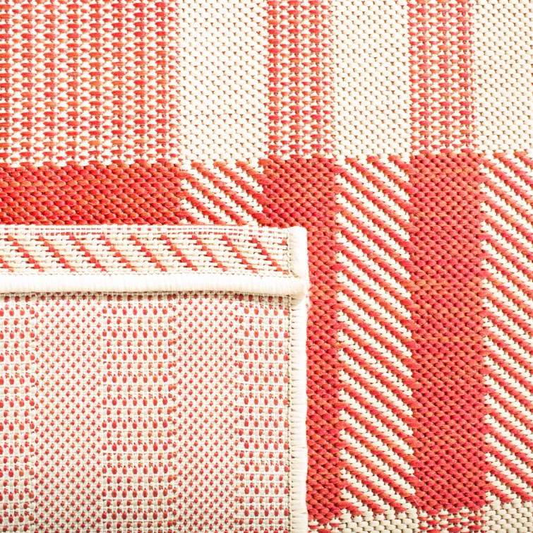 Courtyard Performance Plaid Rug