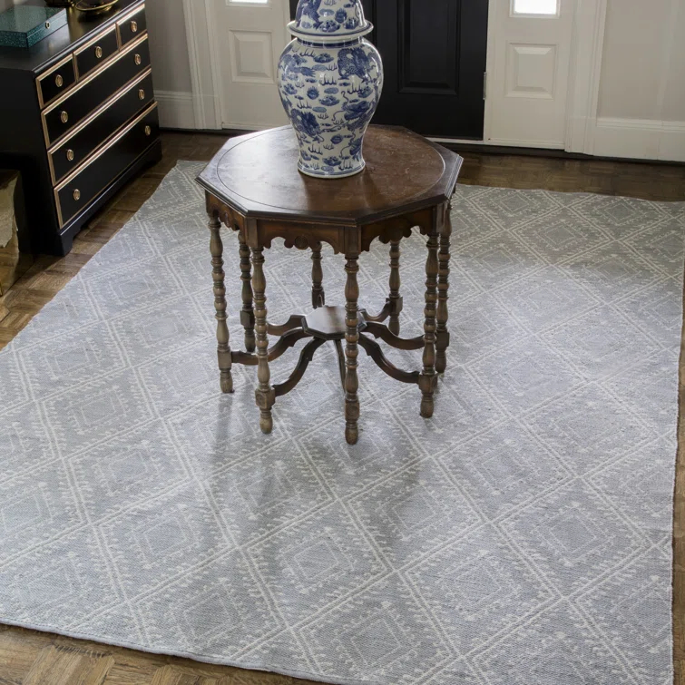 Easton Geometric Indoor / Outdoor Rug