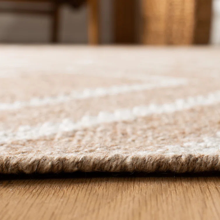 Whittlesey Hand Woven 80% Viscose, 20% Wool Geometric Rug