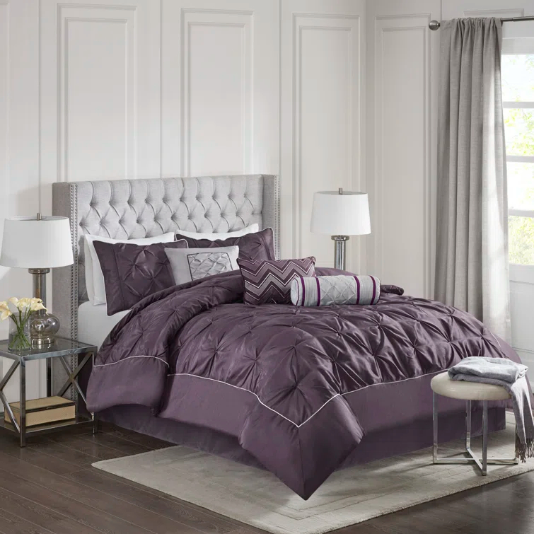 Madison Park Laurel 7 Piece Tufted Comforter Set