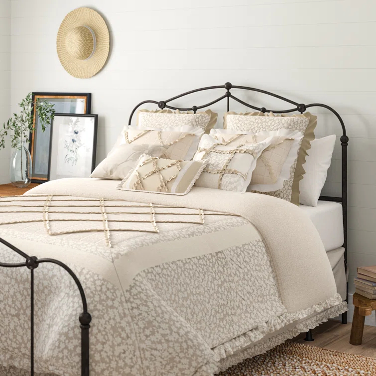 Mindy Traditional 9 Piece Comforter Set