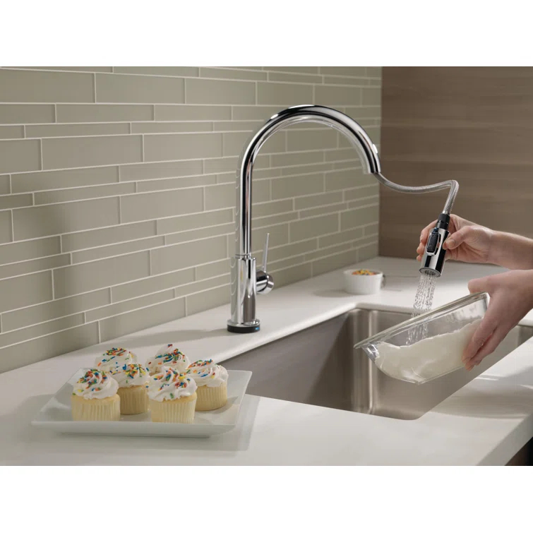 Trinsic Pull Down Sprayer Touch and Voice Control Kitchen Sink Faucet, Touch Control Kitchen Faucet