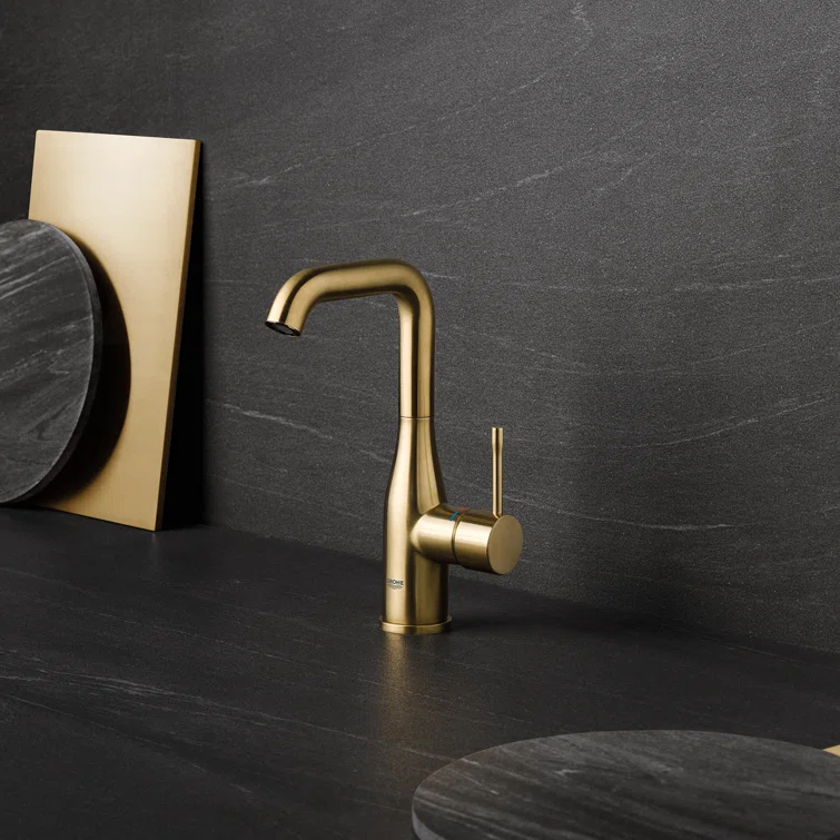 GROHE Essence Single Hole Bathroom Faucet with Single Handle, Size Large