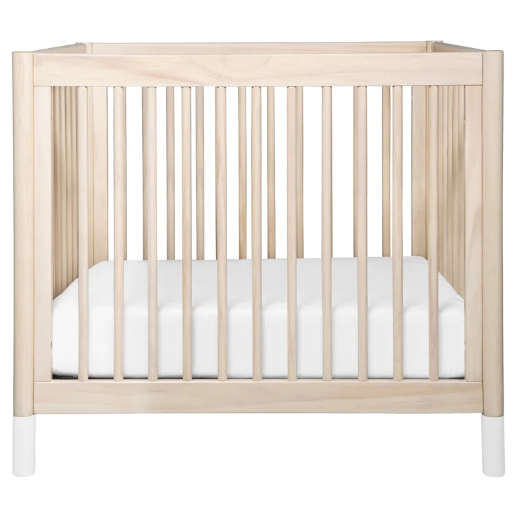 Gelato 4-in-1 Mini Convertible Crib
