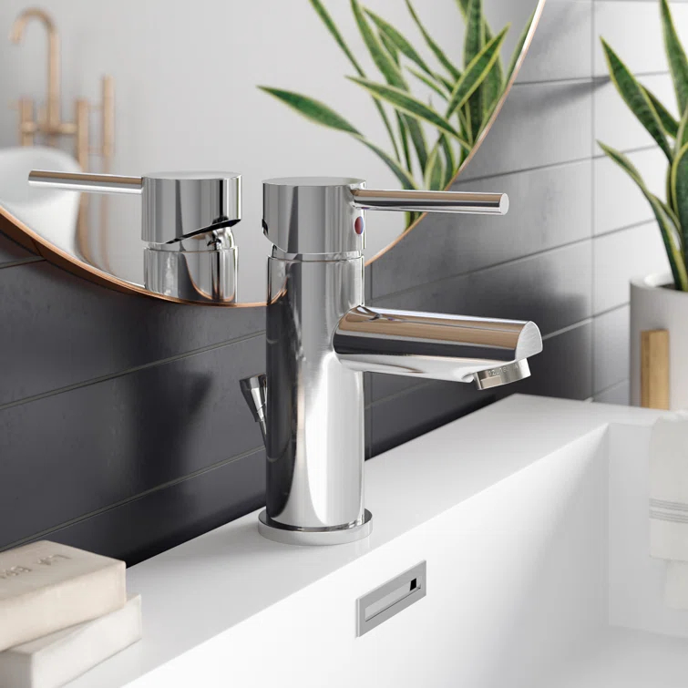 Trinsic Single Hole Bathroom Faucet with Drain Assembly, Single Handle Bathroom Sink Faucet