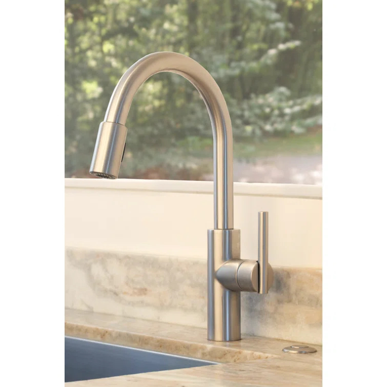 East Linear Pull Down Single Handle Kitchen Faucet