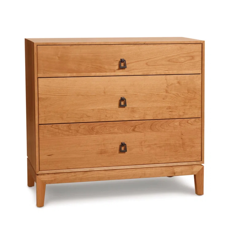Mansfield Solid Wood 33.5'' W 3 - Drawer Dresser