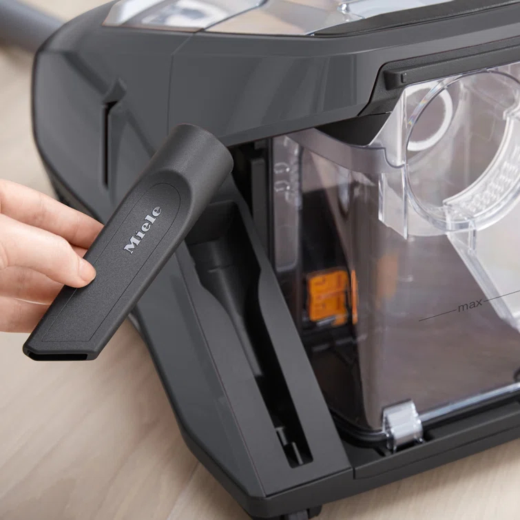 Blizzard CX1 Canister Vacuum