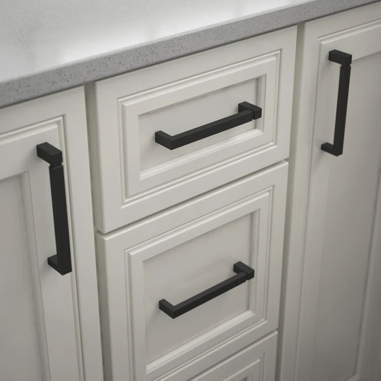 Asymmetric Notched Pull Multipack