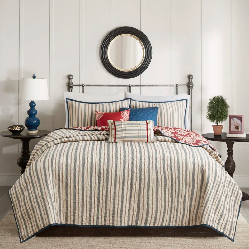 Madison Park Lucy Reversible Cotton Twill Quilt Set with Throw Pillows