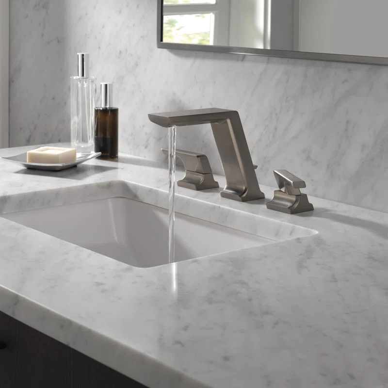Pivotal Widespread Bathroom Faucet with Drain Assembly