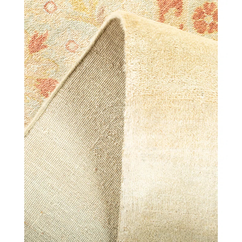 Ivory Floral Hand-Knotted Wool Rectangular Area Rug 8' x 10'