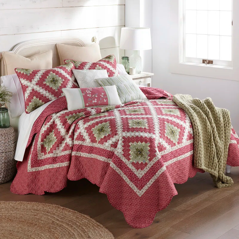 Sweet Melon Geometric Shapes Quilt Set
