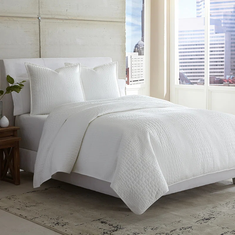 Ashworth 3-Piece Coverlet/Duvet Set - White