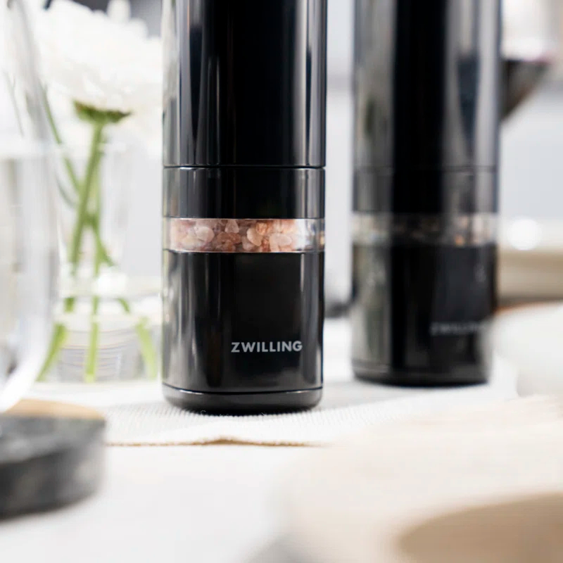 Black Matte Electric Salt and Pepper Mill with Ceramic Grinder