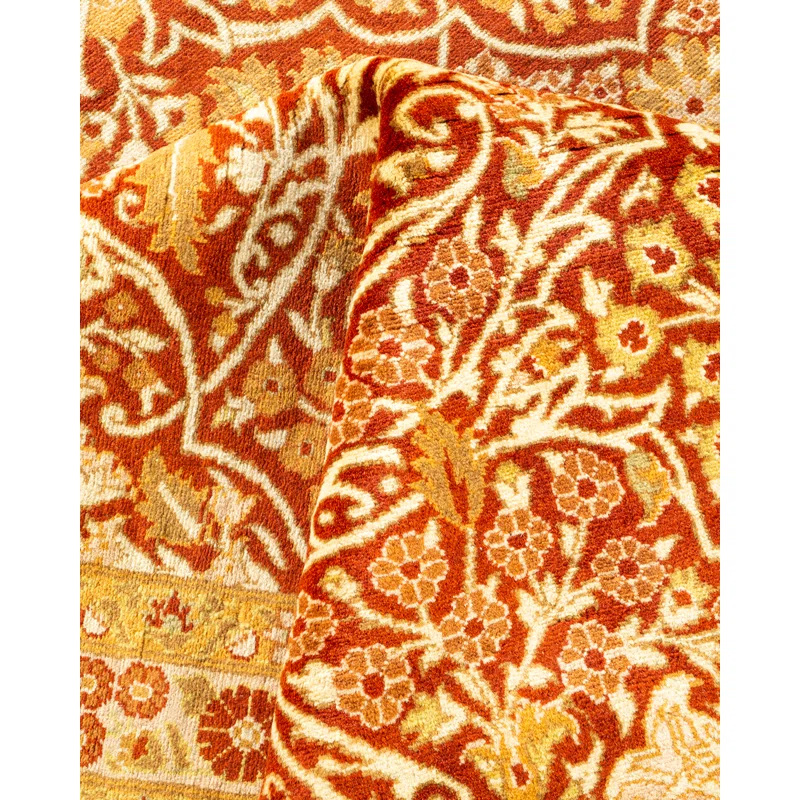 Elegant Ivory Oriental Wool Rug Hand-Knotted 8' x 10'