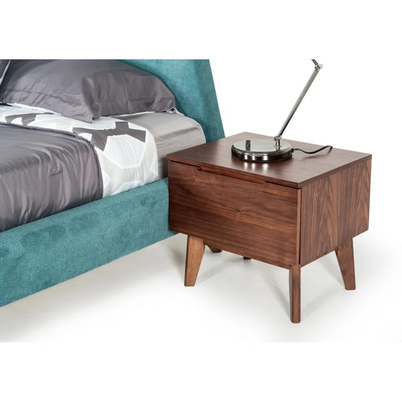 ZeaZu 20'' W Nightstand