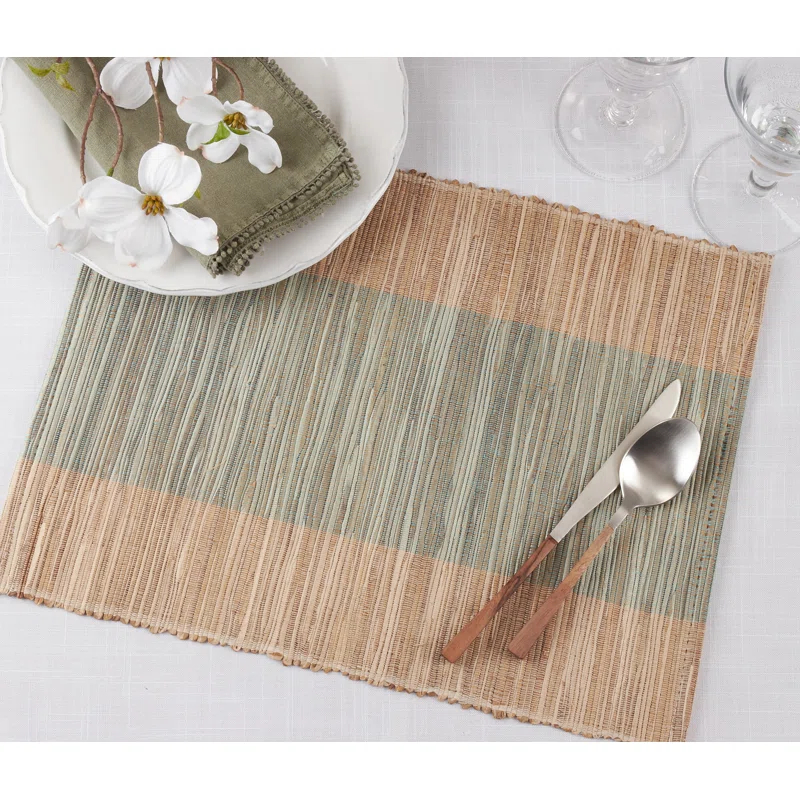 Shimmering Design 4 Piece Placemat Set