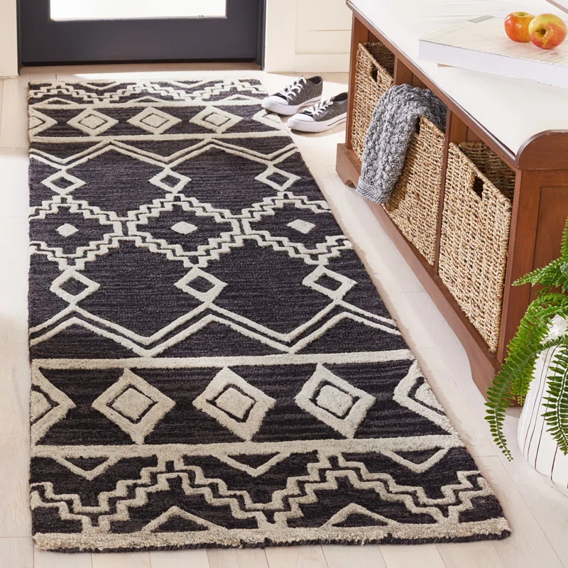 Union Rustic Abbegail Hand Tufted Wool Southwestern Rug