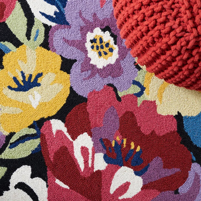 Safavieh Chelsea Hand Tufted 85% Wool, 15% Cotton Floral Rug