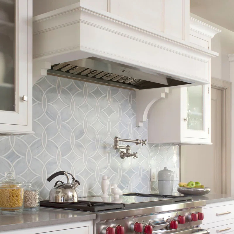 Akicon Stainless Steel 600 CFM Ducted (Vented) Insert Range Hood with Charcoal Filter