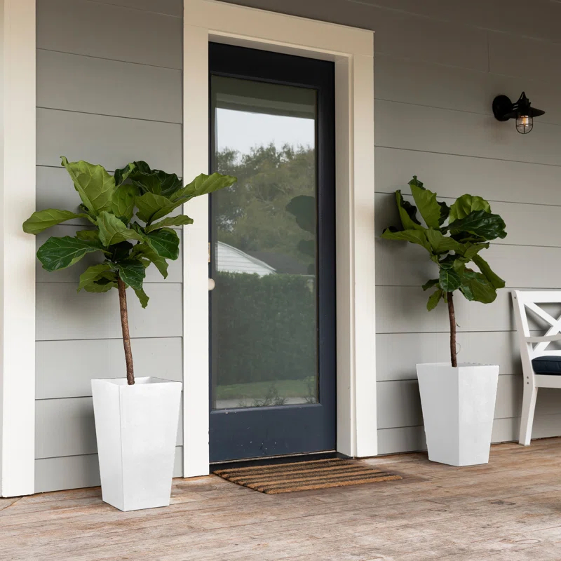 Bloem Finley Modern 20-in Recycled Plastic Indoor/Outdoor Square Vertical Planter