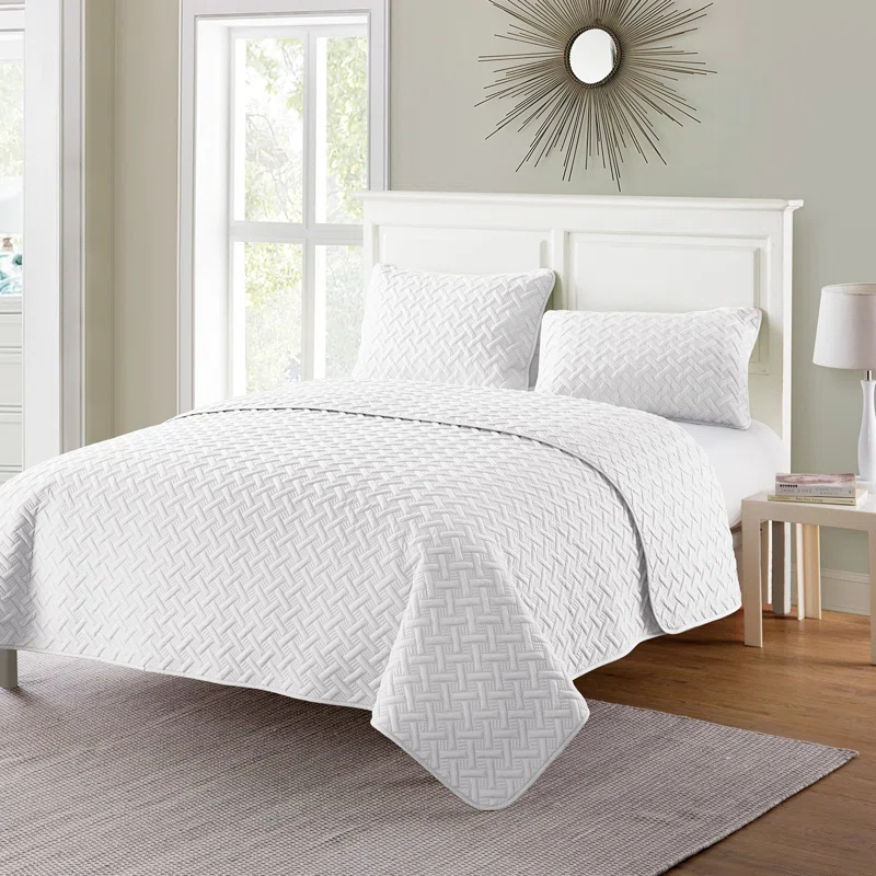 Nina Embossed Basketweave Quilt Set