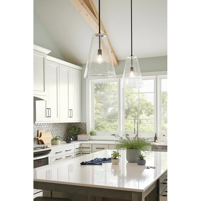Evanne 1 - Light Single Pendant