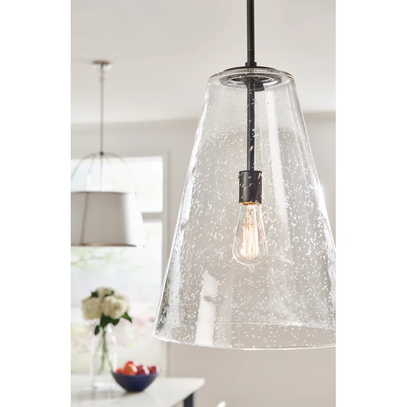 Evanne 1 - Light Single Pendant