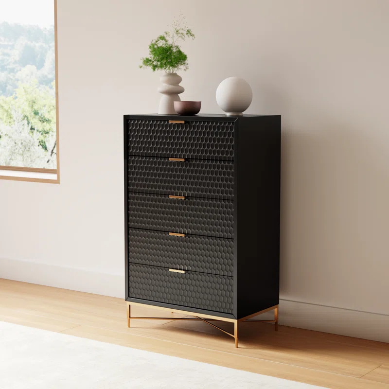 Capra 5 - Drawer Dresser