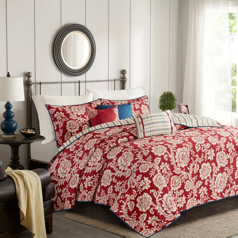 Madison Park Lucy Reversible Cotton Twill Quilt Set with Throw Pillows