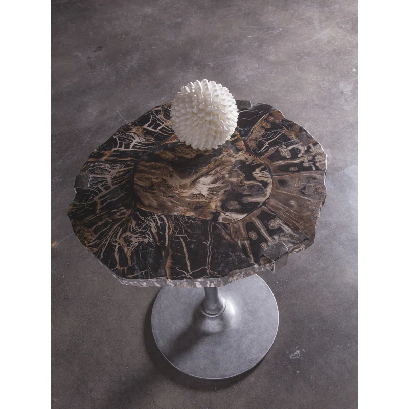Signature Designs Kane Spot Table