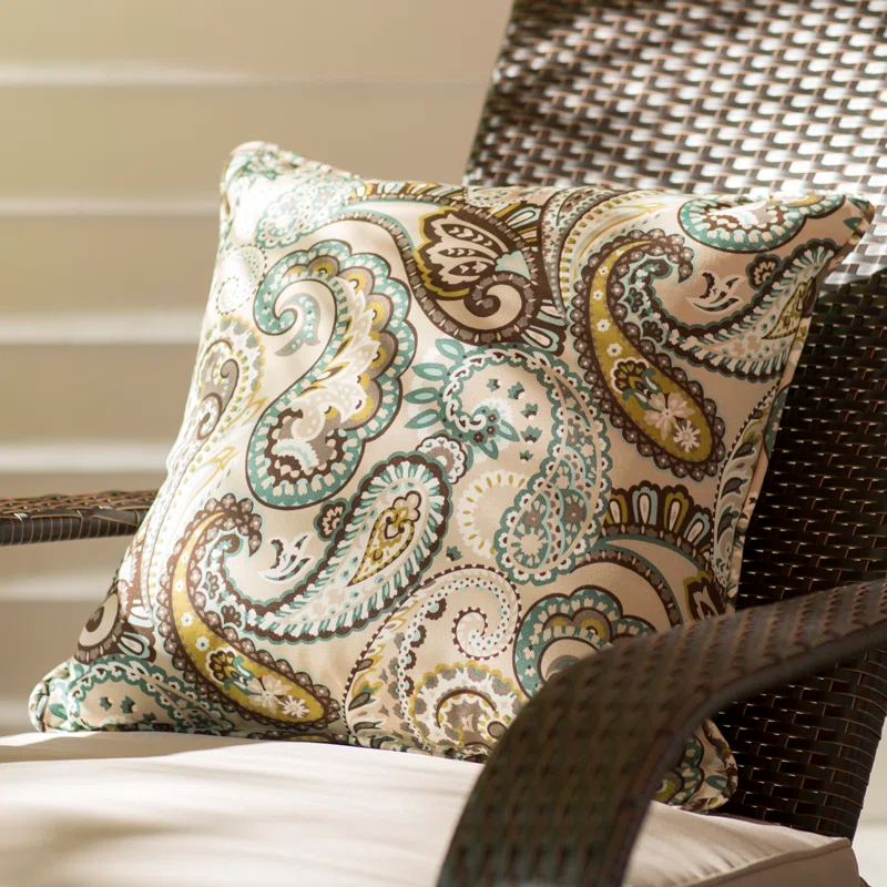 Pillow Perfect Tamara Paisley Indoor/Outdoor Reversible Throw Pillow (Set of 2)