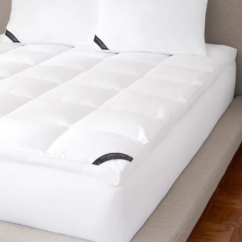 Five Queens Court Elite Mattress Topper