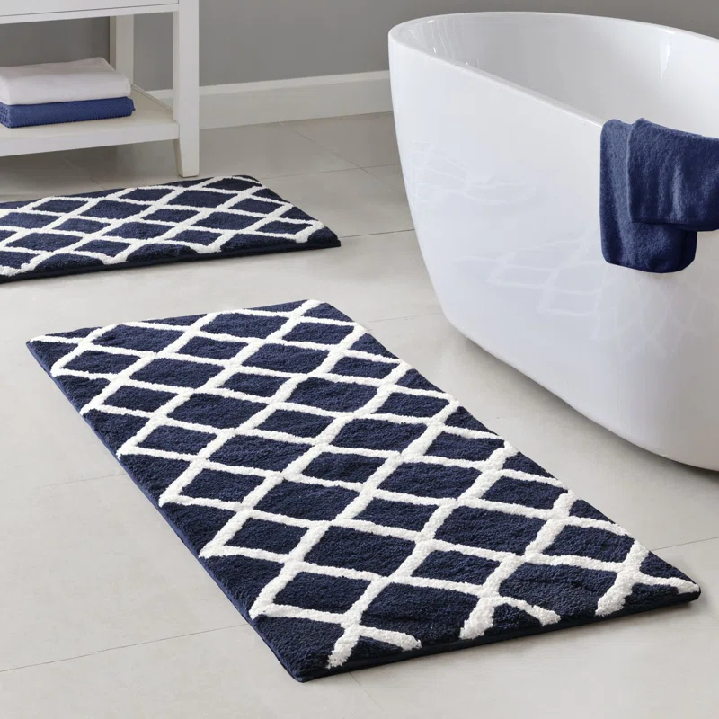 Madison Park Bittman Reversible High Pile Tufted Bath Rug