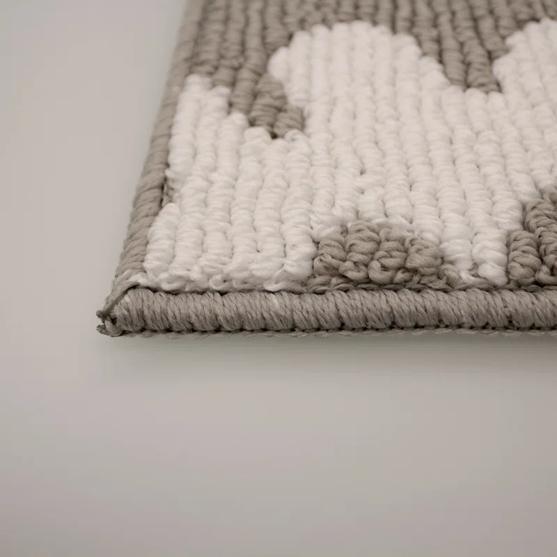 Laura Ashley Laura Ashley Mayhew Light Gray/White Area Rug